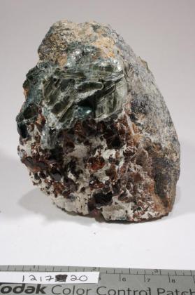 Chondrodite