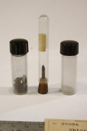Chloroxiphite