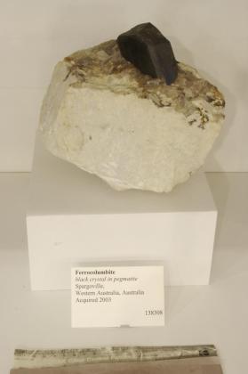 Columbite-(Fe)