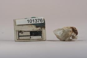 Hydroxylherderite