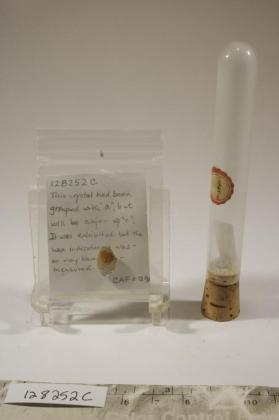 Leadhillite