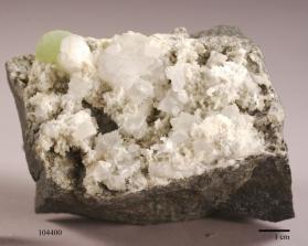 Heulandite