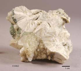 PREHNITE