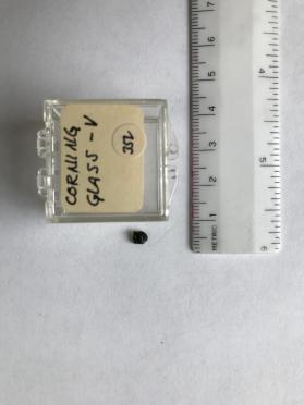 Glass (glass group)