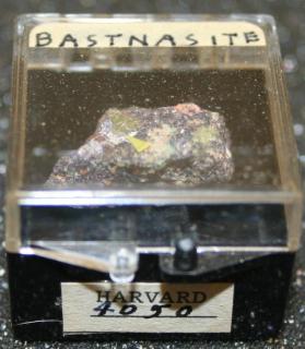 Bastnäsite