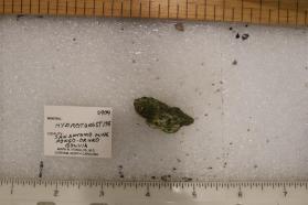 Hydrotungstite