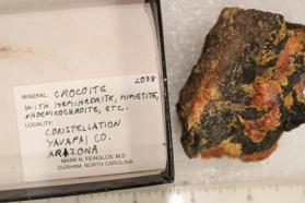 Crocoite with Kemimorphite ++