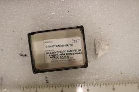 Clinotorbermoreite