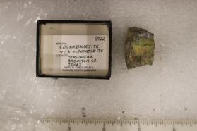 Edgarbaileyite with Montroydite