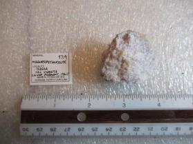Magnesiostaurolite