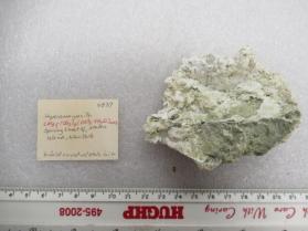 Hydromagnesite