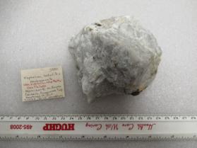 Nepheline, Sodalite v. Hackmannite
