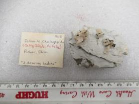 Dolomite, Chalcopyrite ("3 Dancing Ladies')