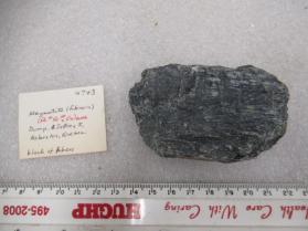 Magnetite (fibrous)