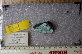 Thometzekite with Anglesite