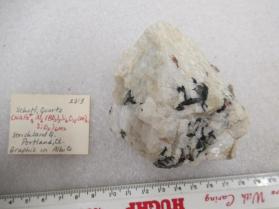 Schorl, Quartz