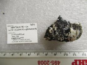 Rontgenite-Ce with Fluorite