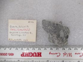 Quartz, Dolomite