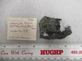 Phosphosiderite, Pyrite