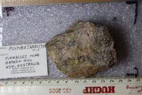 Plumbojarosite