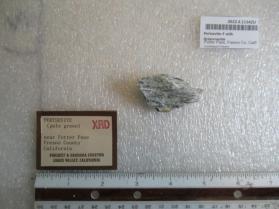 Pertsevite-F with Grigoryevite