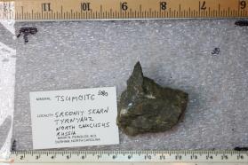 Tsumoite