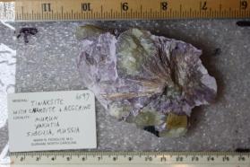Tinaksite, Charoite