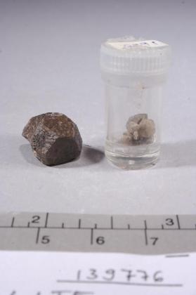 Bismutomicrolite