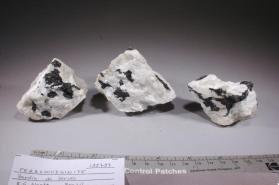 Ferrowodginite