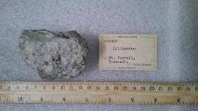 Lillianite