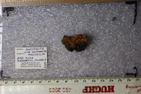 Hinsdalite with Mottramite