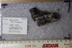 Hematite with Friedelite