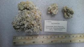 Apjohnite