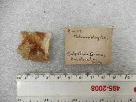 Melanophlogite