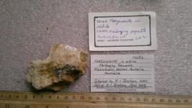 Fergusonite in albite