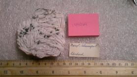 Barite with calcopyrite