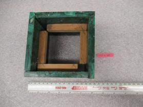 malachite centerpiece base