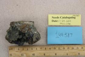 Azurite on Smithsonite