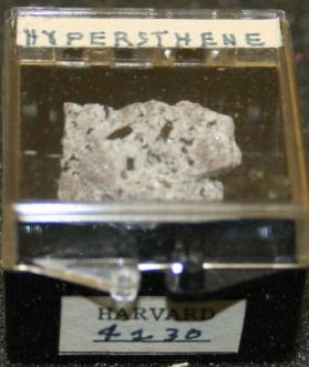 hypersthene
