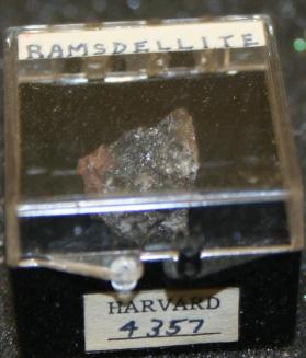 Ramsdellite