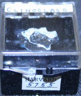 Clinoclase