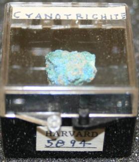 Cyanotrichite