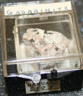 Gagarinite-(Y)
