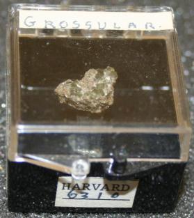 GROSSULAR