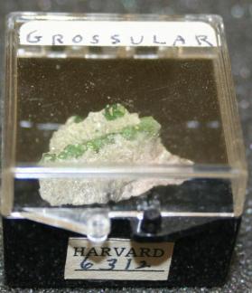 GROSSULAR