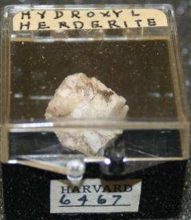 Hydroxylherderite