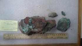 Chalcocite with MALACHITE and Quartz