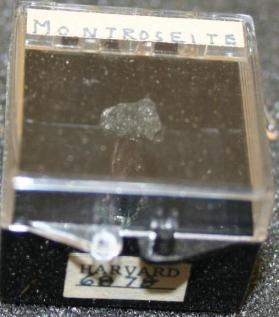 Montroseite