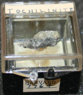 Tochilinite