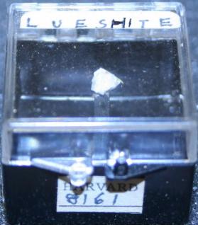 Lueshite